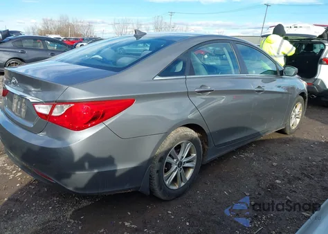 2013 Hyundai Sonata Gls из США, поврежденный, VIN 5NPEB4AC1DH699311